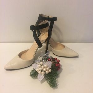 Banana Republic strappy pumps